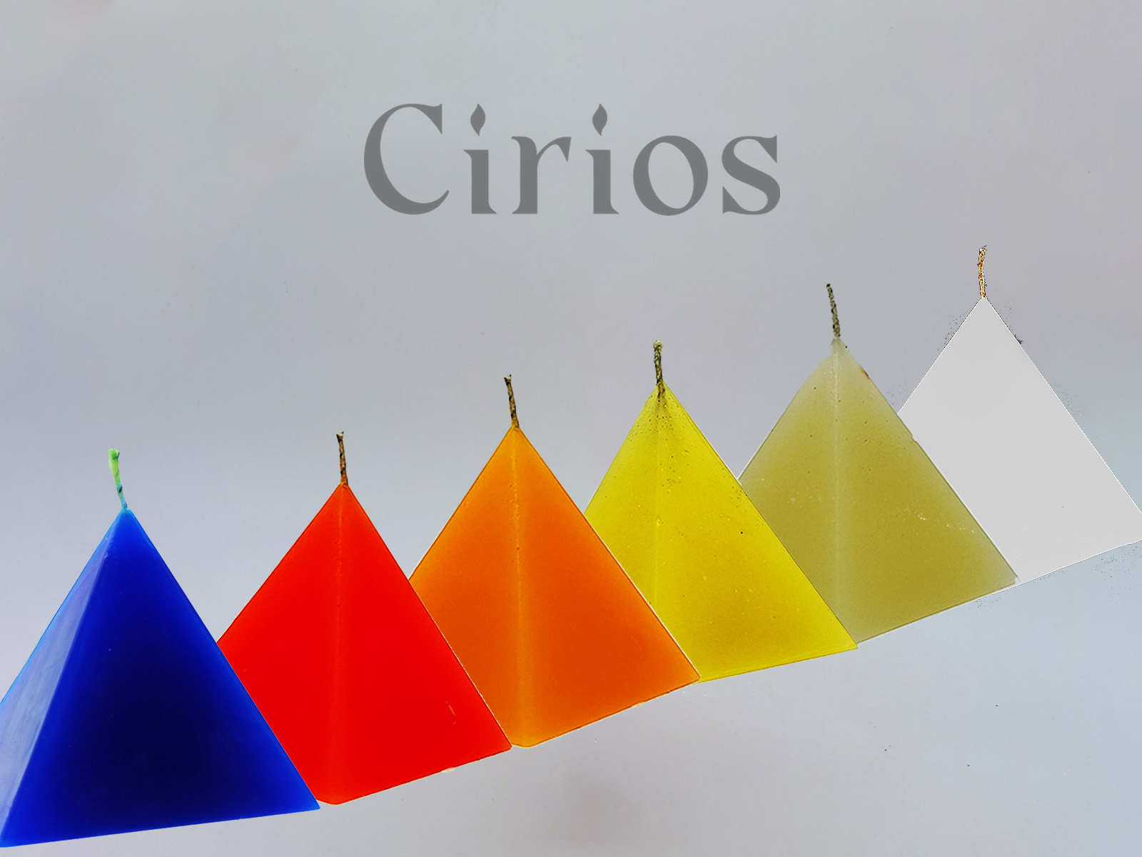 Cirio Pirámide Mediano 10x10x10
